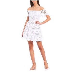 Gianni Bini White Tiered Flutter Sleeve Dress